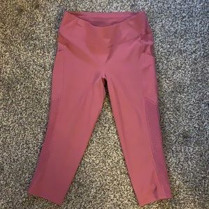 Pink Lululemon Wunder Under Luxtreme leggings